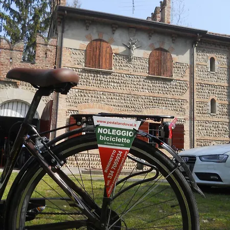 Bed & Breakfast La Pescadora 3*